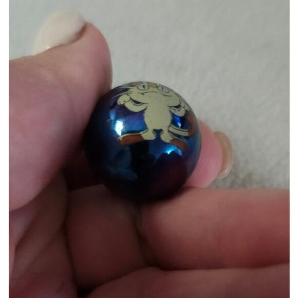 Pokemon Meowth 52 Marble First Edition Iridescent Holo Glass Vintage 2000 - Picture 7 of 7